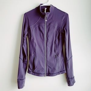 💜 dark purple lululemon jacket 💜